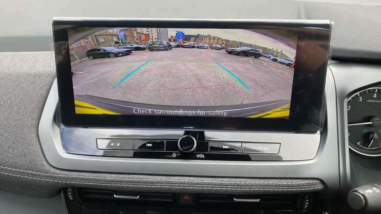 Nissan Qashqai 1.3 DiG-T MH Acenta Premium 5dr Petrol Hatchback